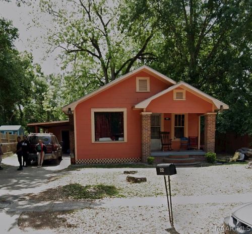 212 Montgomery St, Prichard, AL, 36610-4924 | Card Image