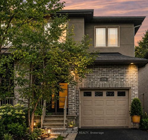 279 Currell Ave, Ottawa, ON, K1Z7J5 | Card Image