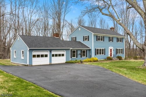 58 Andover Rd, Sparta, NJ, 07871-1002 | Card Image