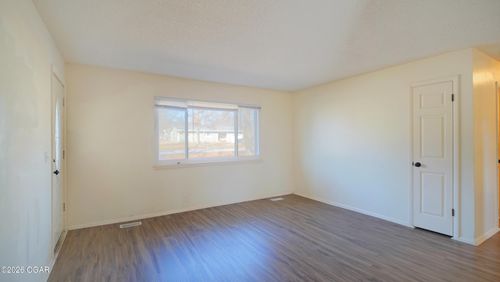 404 Oak Dr, Carl Junction, MO, 64834-9641 | Card Image