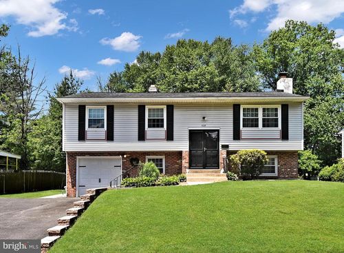 528 Cedarbrook Rd, SOUTHAMPTON, PA, 18966-4155 | Card Image
