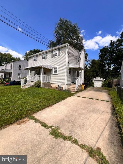 10 Iowana Ave, Ewing, NJ, 08638-4710 | Card Image