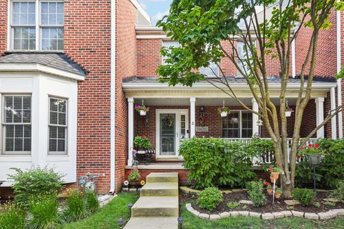 39W355 Baker Dr, Geneva, IL, 60134-6114 | Card Image