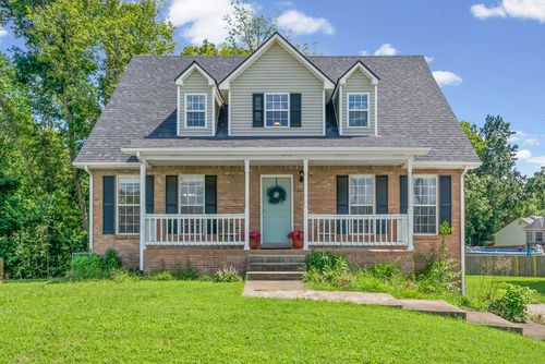 3174 Crosswind Ct, Clarksville, TN, 37043-2472 | Card Image