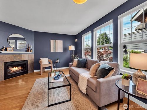 3b-5430 California Ave Sw, Seattle, WA, 98136-1573 | Card Image