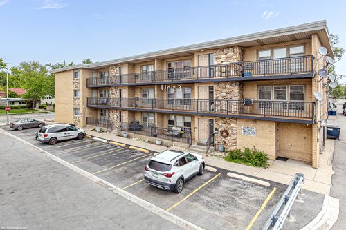 3-11907 Gregory St, Blue Island, IL, 60406-1173 | Card Image