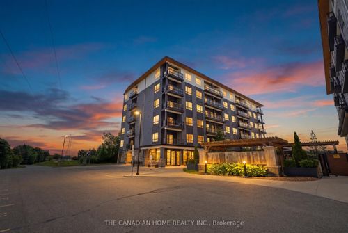 405-243 Northfield Dr E, Waterloo, ON, N2K0H2 | Card Image