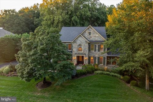 11308 Stonehouse Pl, Sterling, VA, 20165-5120 | Card Image