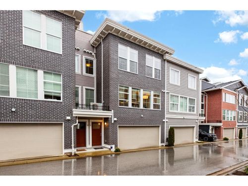 21-8371 202b Street, Langley, BC, V2Y4K6 | Card Image