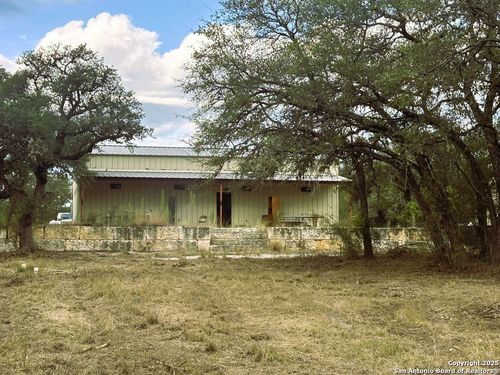 52 Timbers Ln, Leakey, TX, 78873-3209 | Card Image