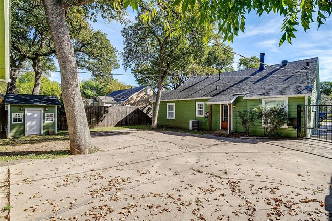 2309 Honeysuckle Ave, House other with 3 bedrooms, 2 bathrooms and null parking in Fort Worth TX | Image 40