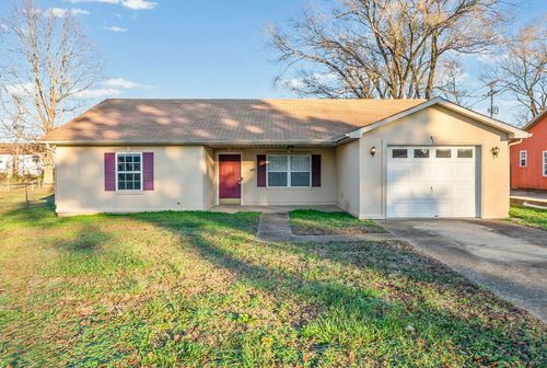 1174 Schatten St, Oak Grove, KY, 42262-8216 | Card Image