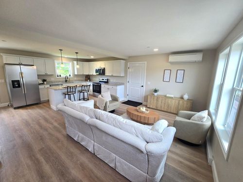 2-2 Bedrock Dr, Sanford, ME, 04073-2514 | Card Image