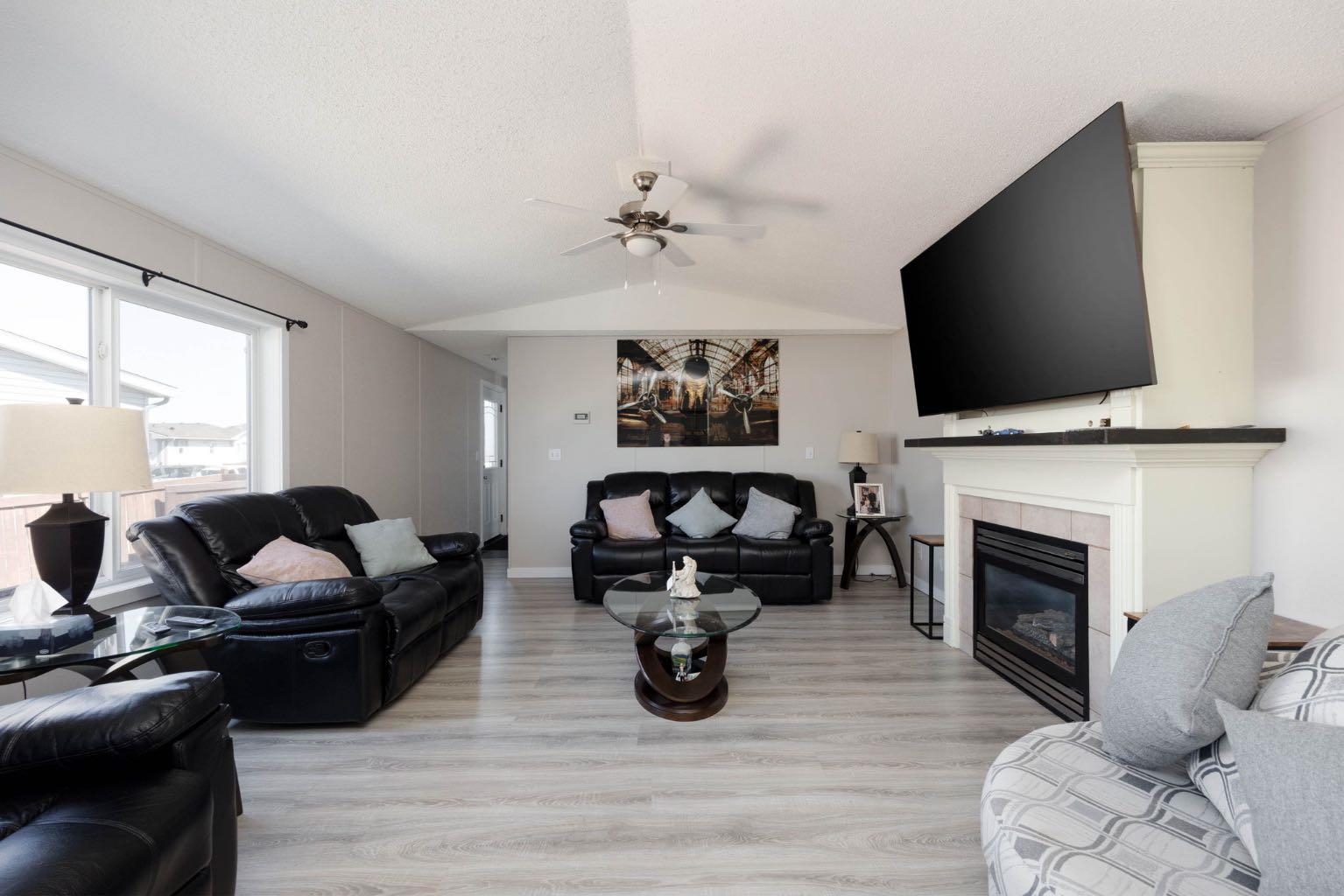 Residential in Fort McMurray 4