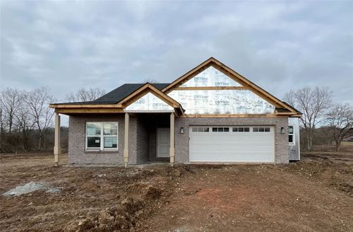 815 W Arlington Dr, Trenton, OH, 45067 | Card Image