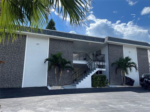 apt-6-430 Larboard Way, CLEARWATER BEACH, FL, 33767-2153 | Card Image