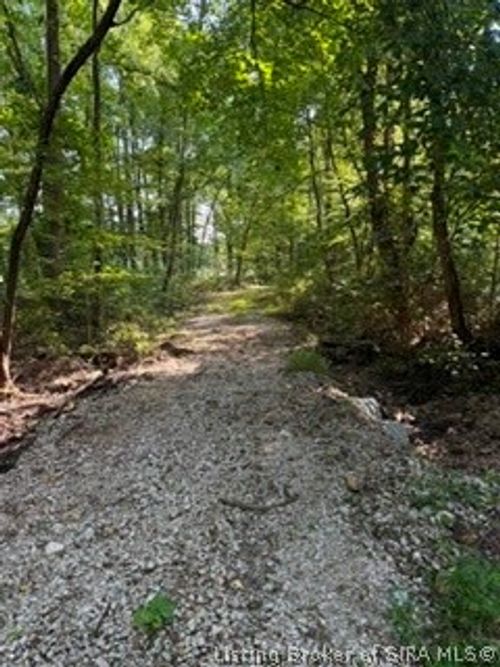 13900 Wingler Road Ne, Palmyra, IN, 47164 | Card Image