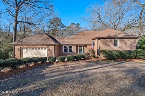 107 Laurel Oak Ln, Warner Robins, GA, 31093-2782 | Card Image