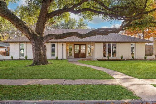 7850 La Sobrina Dr, Dallas, TX, 75248-3139 | Card Image