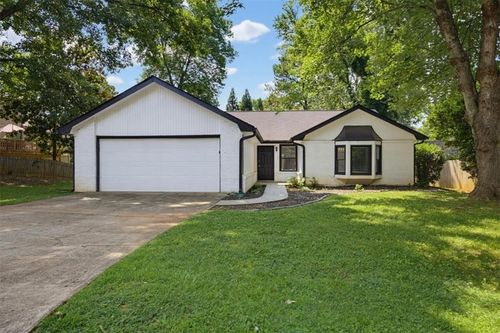 120 Softwood Cir, Roswell, GA, 30076-2965 | Card Image