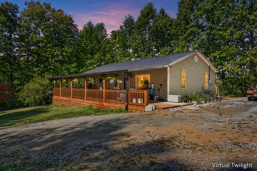 2882 Brewer Rd, Crossville, TN, 38572-1998 | Card Image