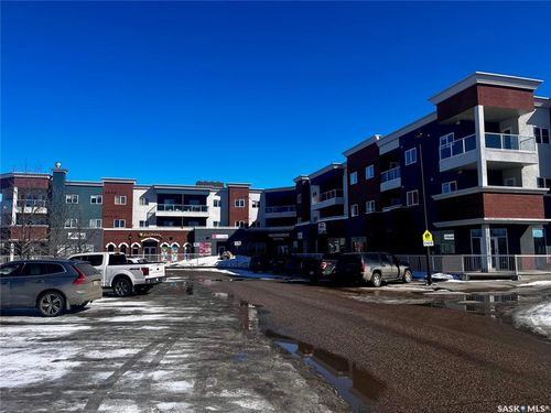 p89-412 Willowgrove Square, Saskatoon, SK, S7W0T4 | Card Image