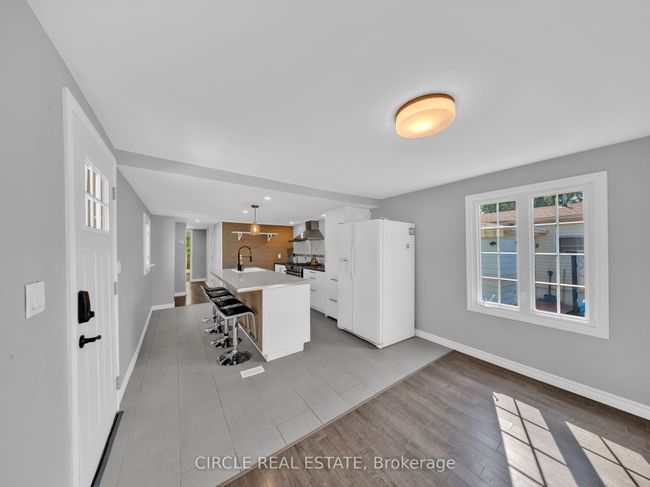 5 Maple Dr, Home with 2 bedrooms, 2 bathrooms and 4 parking in Mcgregor ON | Image 19