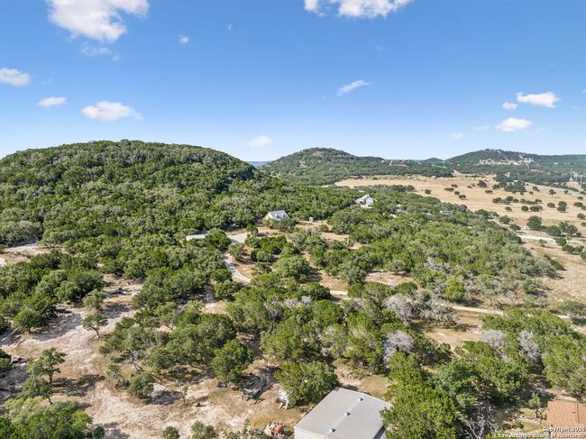 5014 Bump Gate Rd, House other with 3 bedrooms, 2 bathrooms and null parking in Pipe Creek TX | Image 54