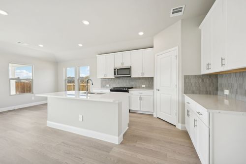 501 Stagg St, Mckinney, TX, 75069-2254 | Card Image