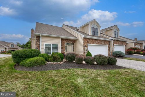 2906 Halstead Ln, York, PA, 17404-8207 | Card Image