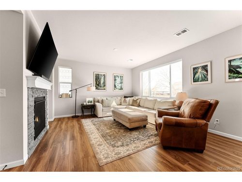 3392 Dryden Pl, Mead, CO, 80542-8916 | Card Image
