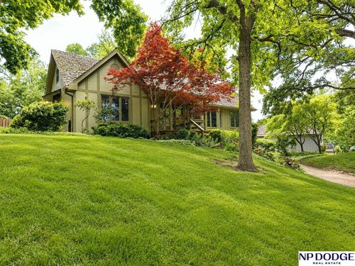 118 Bellevue Boulevard S, Bellevue, NE, 68005 | Card Image