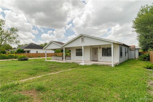 805 N Canna St, Pharr, TX, 78577-3005 | Card Image