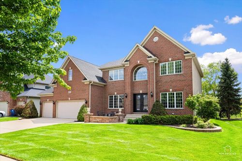 3848 Junebreeze Lane, Naperville, IL, 60564 | Card Image