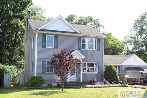 24 Bruning Ln, Spotswood, NJ, 08884-1802 | Card Image