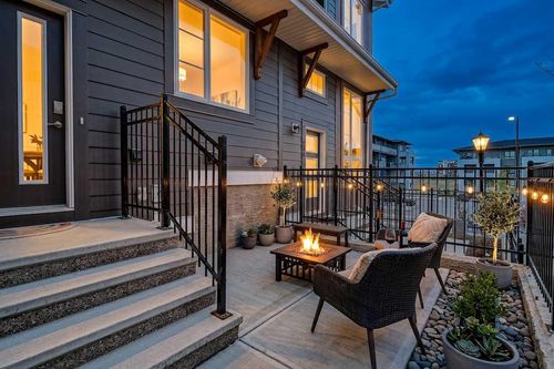 242 Livingston Common Ne, Calgary, AB, T3P1K1 | Card Image