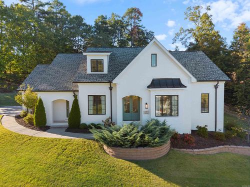 106 Chelle Ln, Little Rock, AR, 72223-5524 | Card Image