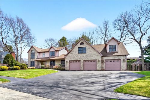 9 Sugar Maple Dr, Coventry, RI, 02816-6533 | Card Image