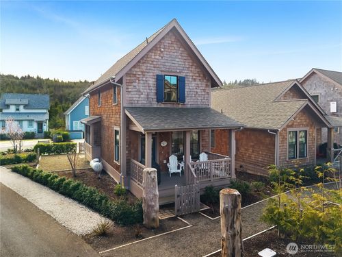 53 Cedar Run Loop, Pacific Beach, WA, 98571-8904 | Card Image