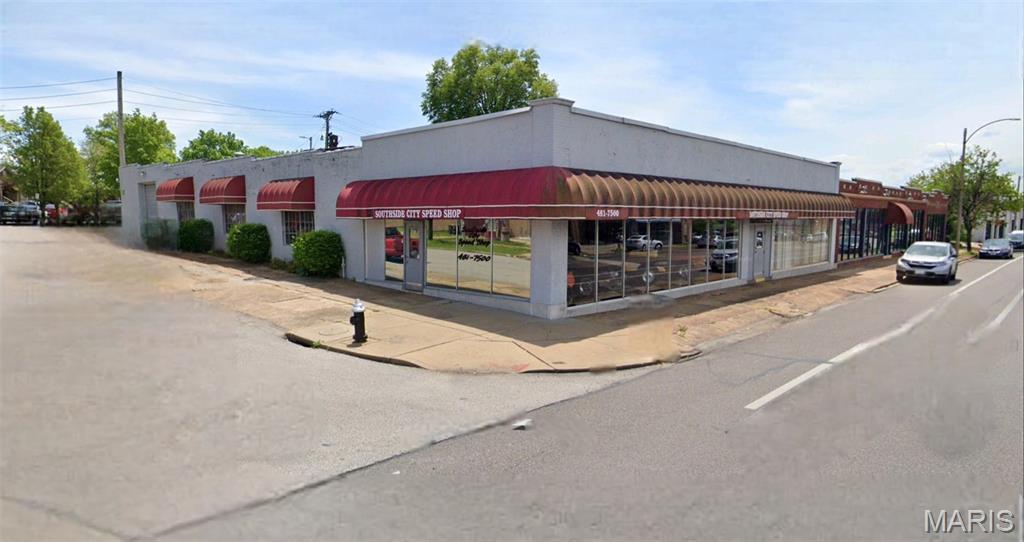 5616 Gravois Ave, Saint Louis, MO 63116