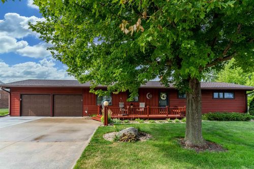 309 E H Ave, Grundy Center, IA, 50638-2016 | Card Image