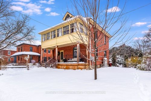 12 Elizabeth St W, Creemore, ON, L0M1G0 | Card Image