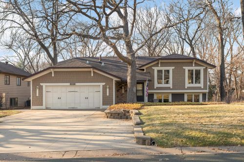 1421 Kerry Cir Ne, FRIDLEY, MN, 55432-5220 | Card Image
