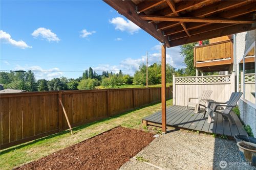 106-5807 Hendrickson Ave, Ferndale, WA, 98248-9202 | Card Image