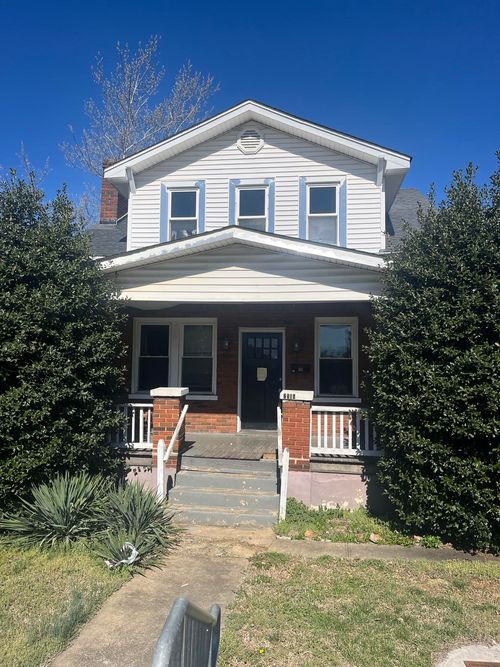 2816 10th St Nw, Roanoke, VA, 24012-4039 | Card Image