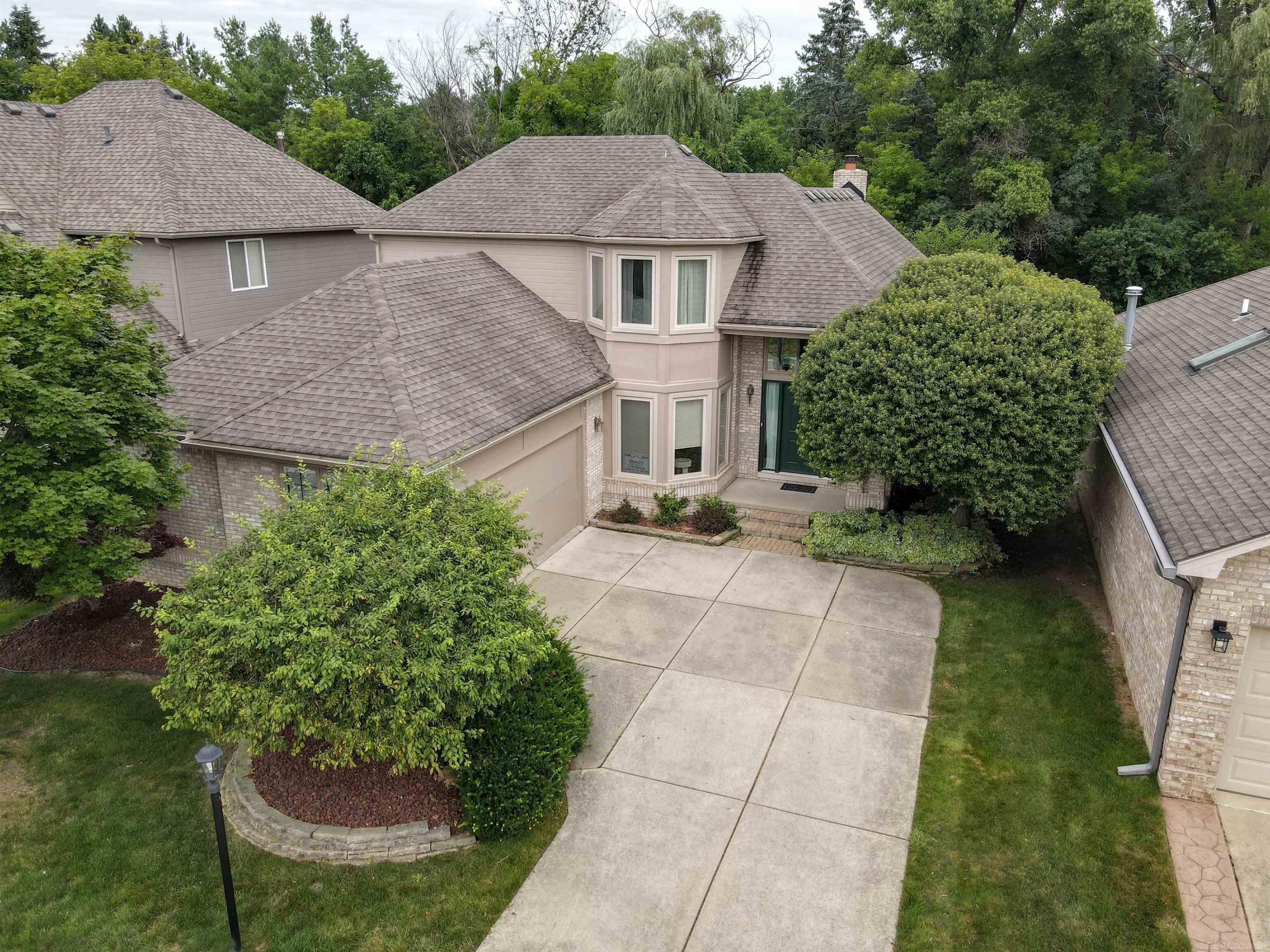 Copper Creek Dr, Washington, MI 48094