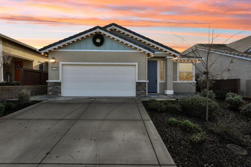 8536 Avelin Pl, El Dorado Hills, CA, 95762-6715 | Card Image