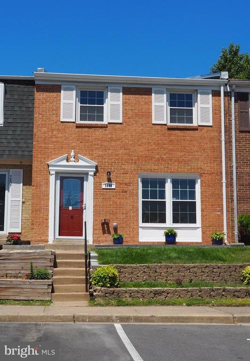 3809 Port Hope Pt, TRIANGLE, VA, 22172-1032 | Card Image