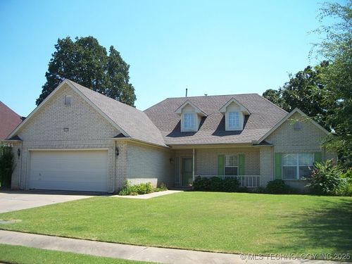 612 W 37th St, Sand Springs, OK, 74063-2861 | Card Image