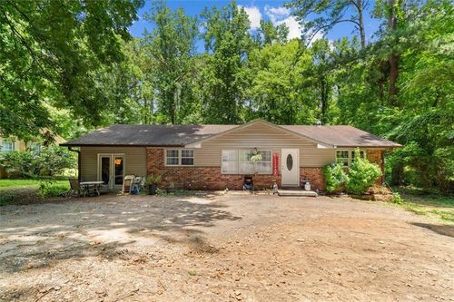 1122 Ridgeleigh Cir, Dalton, GA, 30720-5140 | Card Image